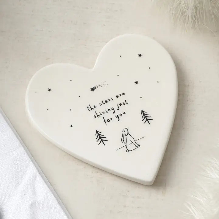 Dessous de tasse en forme de cœur « Les étoiles brillent » (Stars are shining)