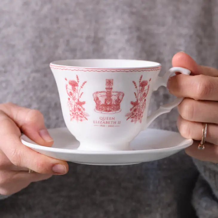 Tasse et soucoupe - Commémoration Elisabeth II